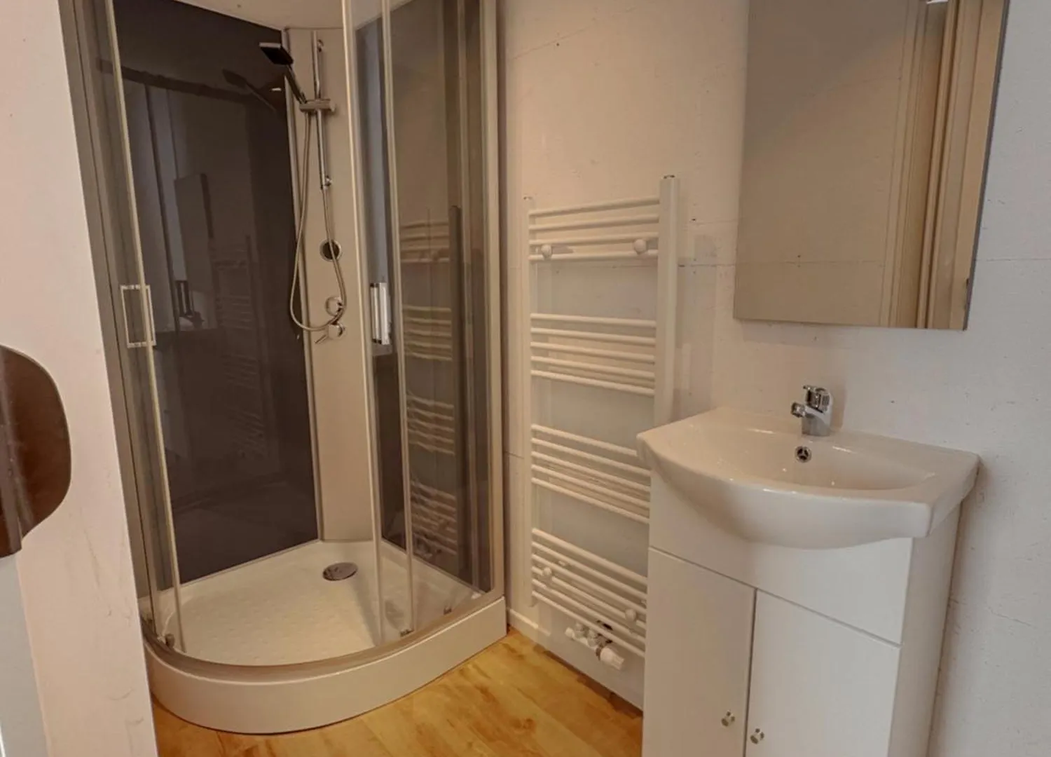 Jean 1B Brussels-Charleroi-Airport Apartment